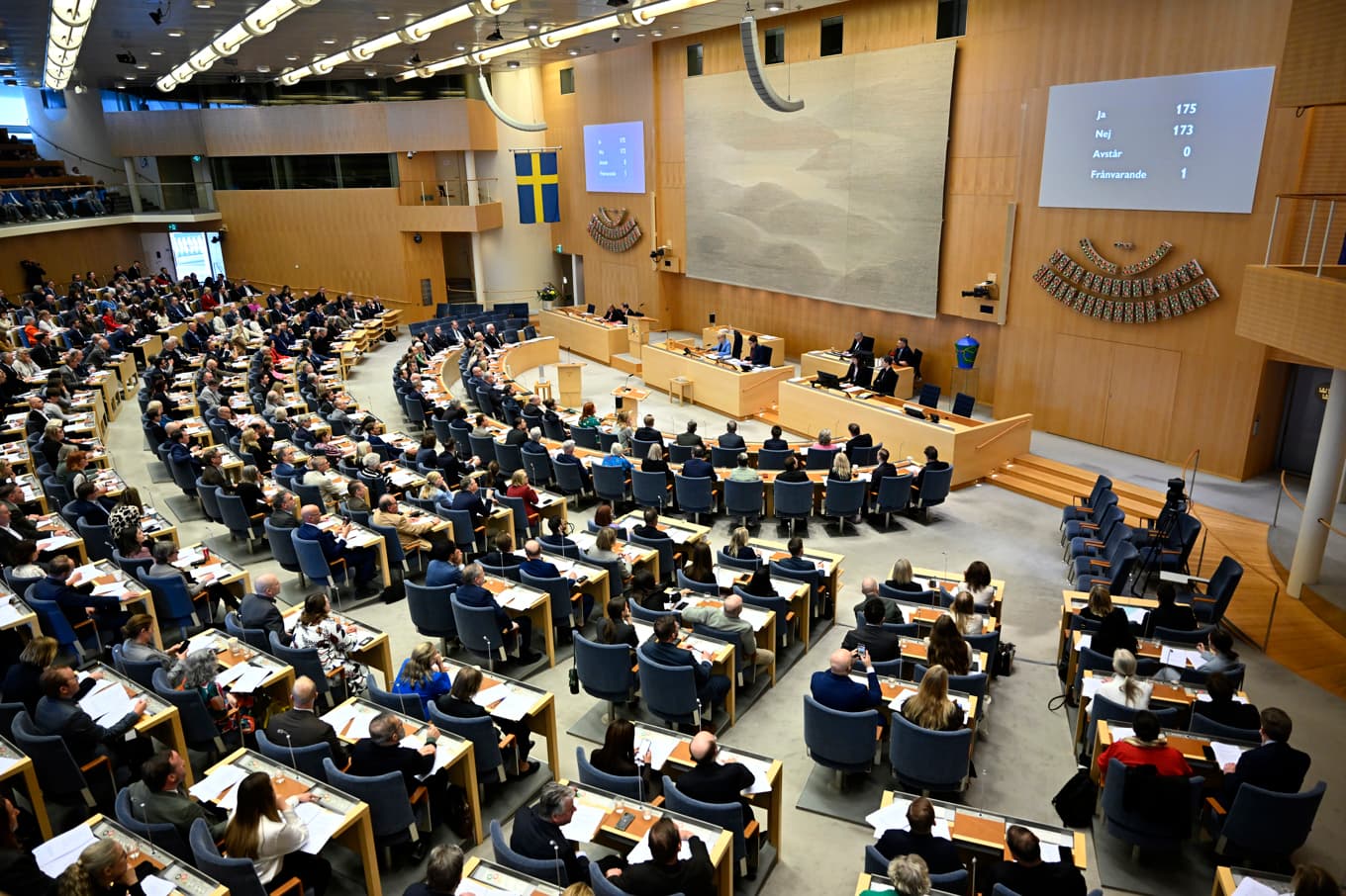 Riksdagen har beslutat om krav på att ha bott i Sverige eller haft inkomst under viss tid för att få bland annat bostadsbidrag och barnbidrag. Arkivbild. Foto: Pontus Lundahl/TT