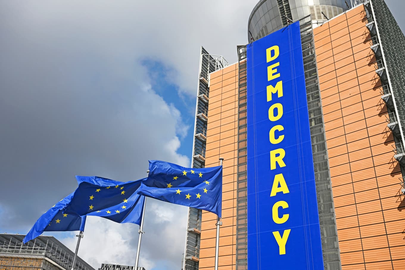 Agora EU är ett nytt EU-program som föreslogs av EU-kommissionen förra året och som nu förhandlas mellan EU:s institutioner. Därefter väntas programmet bli en del av nästa långtidsbudget
– en rekordstor budget på 1 984 miljarder euro för 2028–2034.
Foto: Nicolas Tucat/AFP