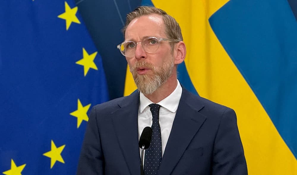 Jakob Forssmed (KD) tycker att det räcker gott och väl med Systembolaget. Foto: Staffan Erfors