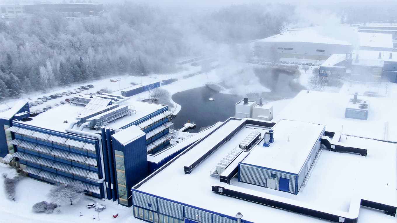Silex fabrik i Järfälla som den ser ut i dag. Järfälla kommun godkände en expansion av fabriken som beräknas leda till 650 nya jobb. Foto: Silex Microsystems