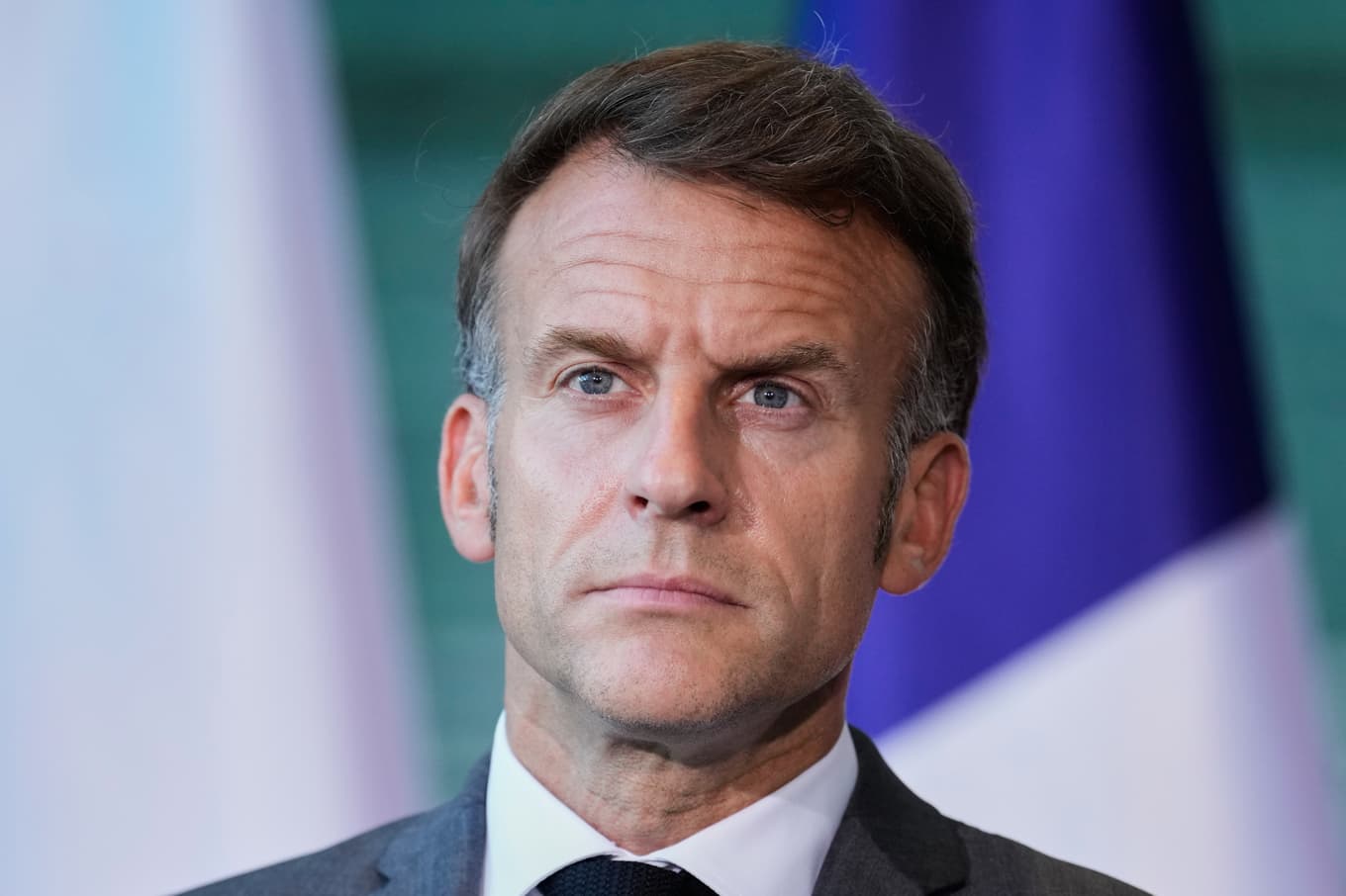 Ett Rysslandskopplat fartyg har stoppats utanför Sicilien av den franska flottan, uppger Frankrikes president Emmanuel Macron. Foto: Ebrahim Noroozi /AP/TT