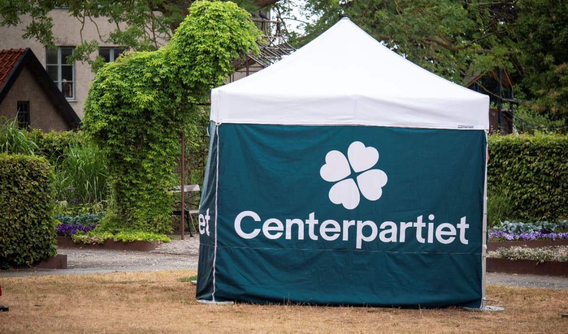 Lotta Gröning undrar om Centerpartiet är beredda att ompröva en politik en politik som i första hand premierat konkurrenskraft och stordrift. Foto: Bilbo Lantto