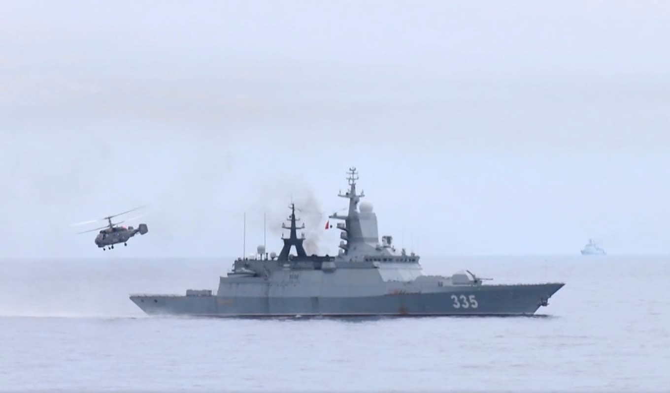 Den kinesisk-ryska övningen ”Joint Sea-2025” hölls sommaren 2025. Bilden har distribuerats av det ryska försvarsdepartementet. Foto: Ryska försvarsdepartements pressavdelning via AP/TT