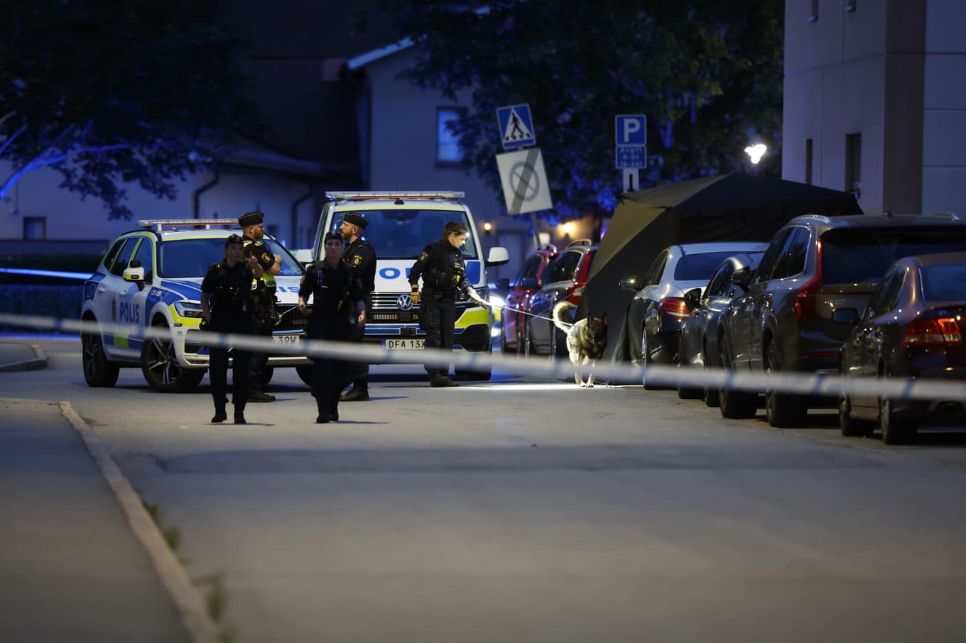 En man i 20-årsåldern har skjutits till döds i Uppsala. Foto: Stefan Jerrevång/TT