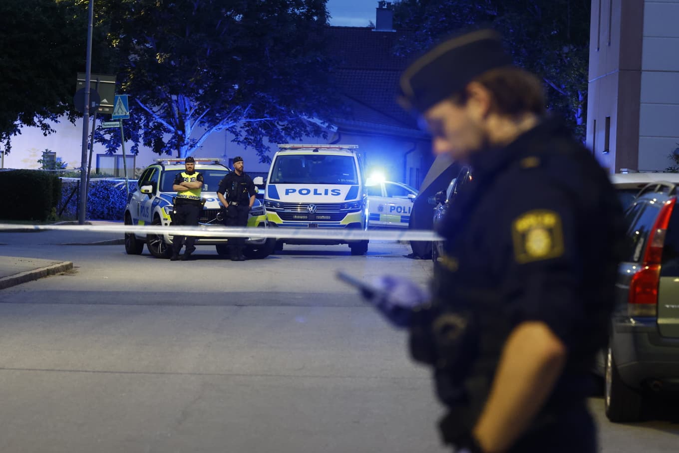 En man i 20-årsåldern sköts till döds i Uppsala på söndagskvällen. Foto: Stefan Jerrevång/TT