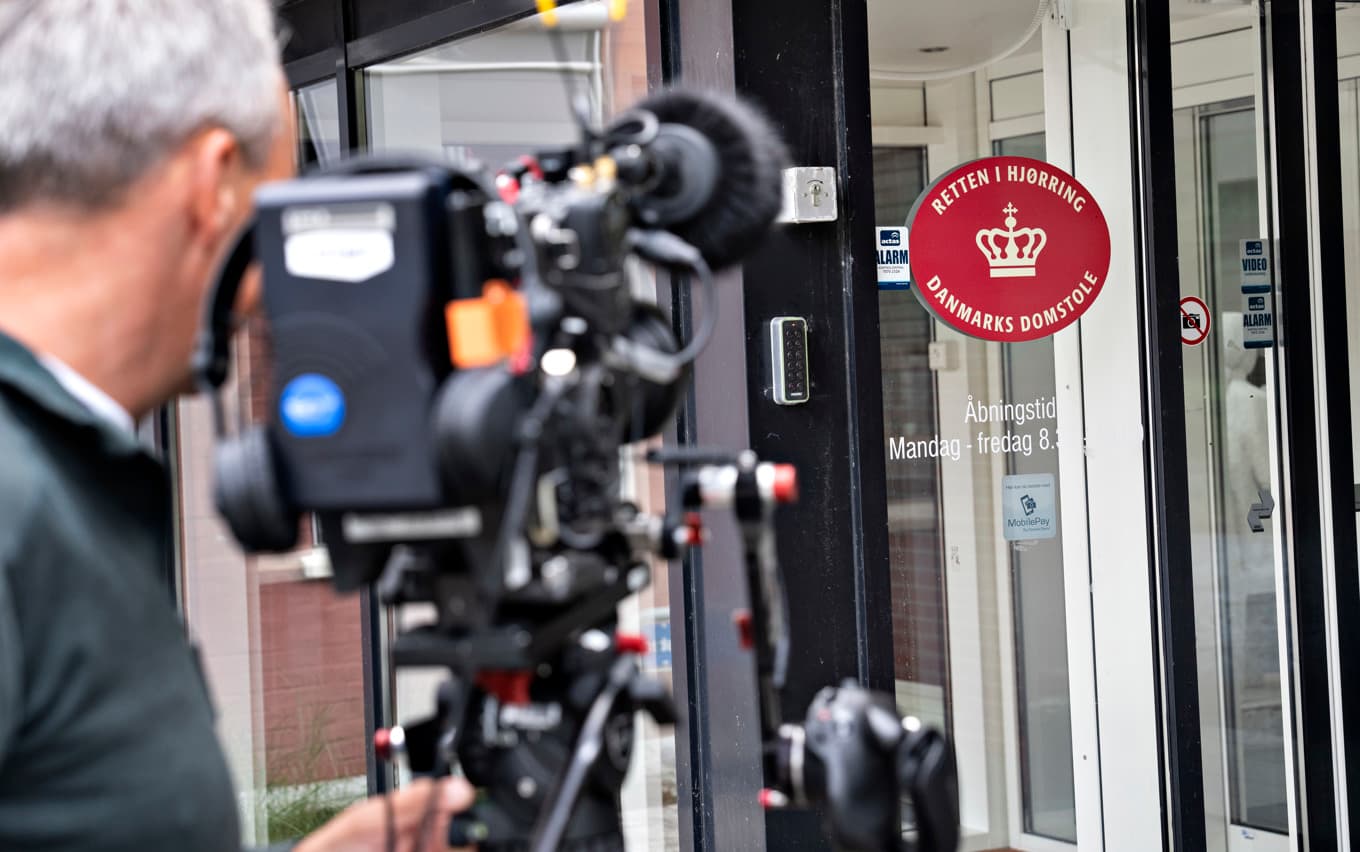Mediebevakning vid rätten i Hjørring vid lördagens förhandling. Foto: Henning Bagger/Ritzau Scanpix/TT