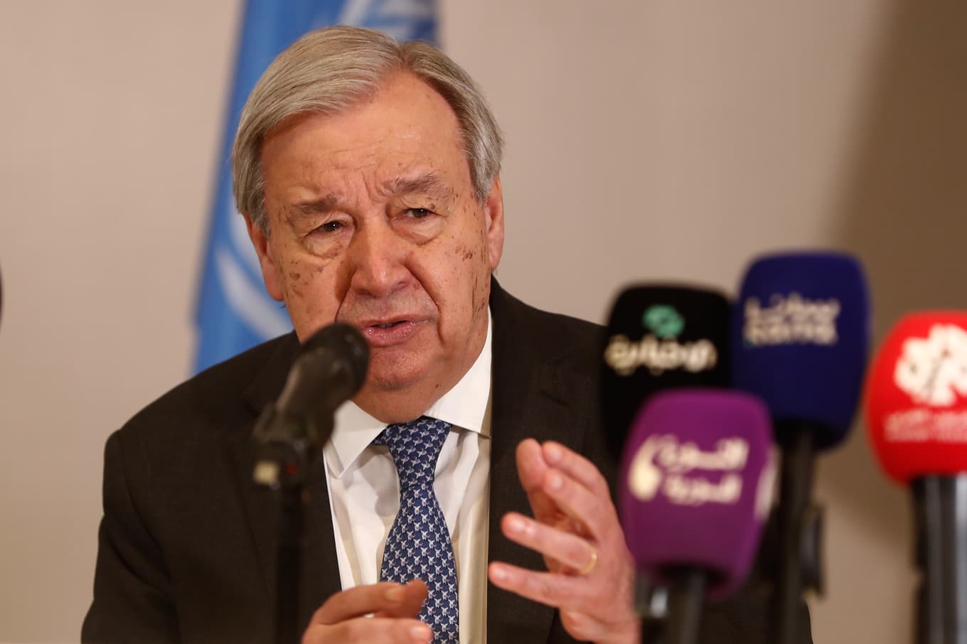 FN:s generalsekreterare António Guterres i Damaskus, Syrien. Foto: Omar Sanadiki /AP/TT