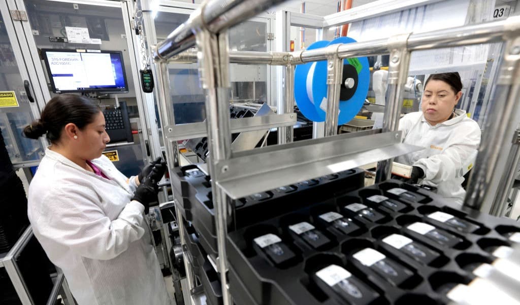 Fabrik i Tlajomulco de Zuniga i den mexikanska delstaten Jalisco, där man tillverkar elektroniska bilnycklar. Foto: Ulises Ruiz/AFP via Getty Images