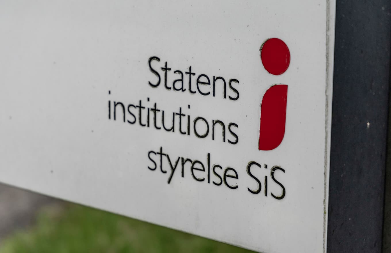 Runt 15 personer ska ha fått sparken på dagen från ett Sis-hem i Västra Götaland, enligt Expressen. Arkivbild. Foto: Adam Ihse/TT