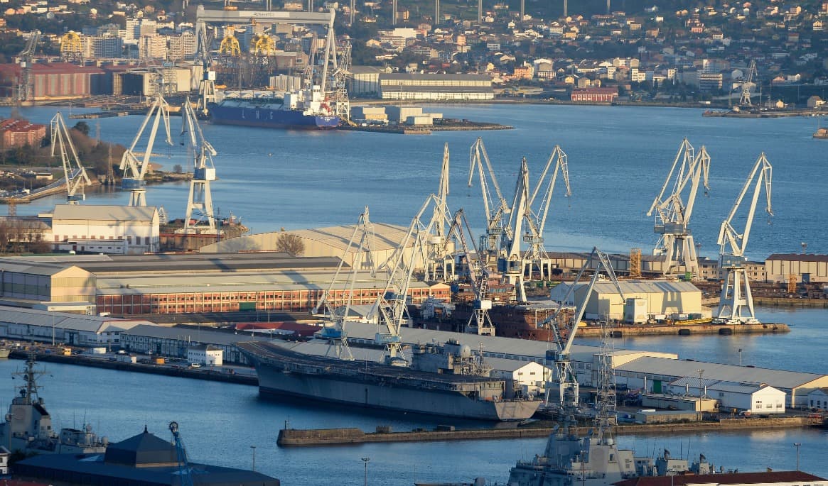 På bilden som är tagen den 15 januari 2016 ser man hamnen Ferrol i nordvästra Spanien. Foto: Miguel Riopa/AFP via Getty Images
