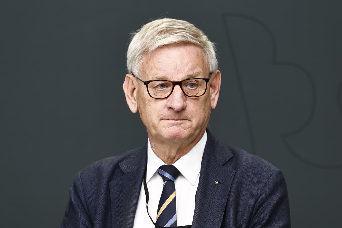 Carl Bildt, Sveriges tidigare utrikesminister och statsminister, reste med ett tåg som inte var långt från det som träffades av en drönare. Arkivbild. Foto: Stefan Jerrevång/TT