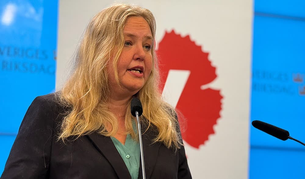 Ida Gabrielsson (V) bedömer att det är en stor chans att Vänsterpartiet kommer med i regeringsförhandlingarna. Foto: Staffan Erfors