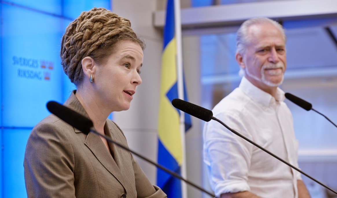Epoch Times energikrönikör Jan Blomgren efterlyser en detaljerad kalkyl för Miljöpartiets gröna baskraft. Han vill veta vilken kapacitet som behövs, vad anläggningarna kostar och hur länge de håller. Foto: Adam Strand