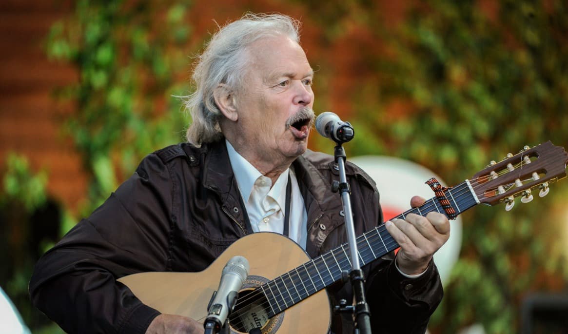 Bengt Sändh uppträder vid ”Allsång på Skansen” 2012. Arkivbild. Foto: Erik Mårtensson/TT