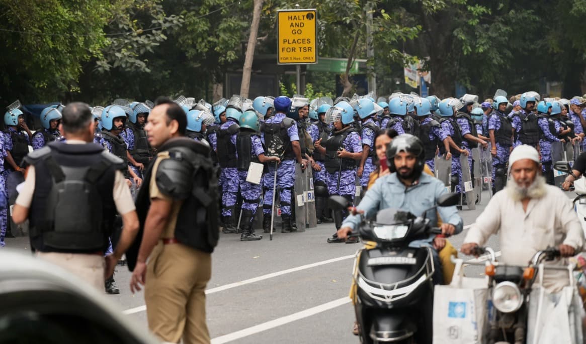 Säkerhetspersonal i New Delhi. Foto: AP/TT