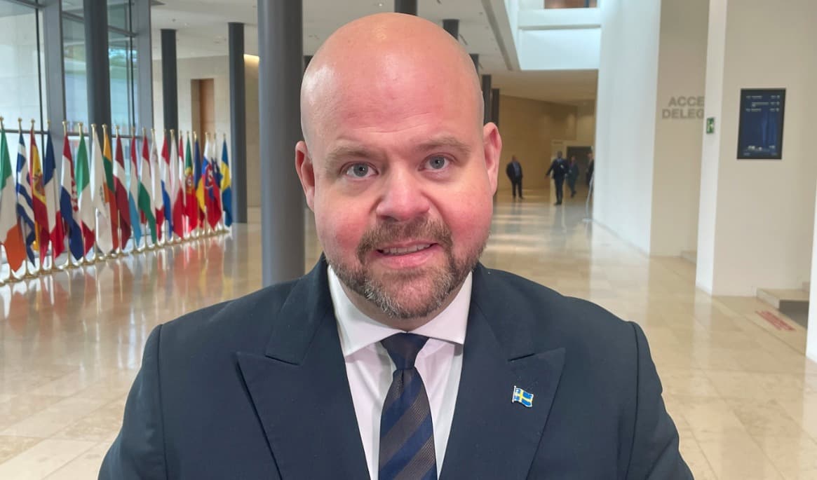 Landsbygdsminister Peter Kullgren (KD) är i Luxemburg för att bland annat förhandla om fångstkvoter för nästa års fiske i Östersjön. Foto: Wiktor Nummelin/TT