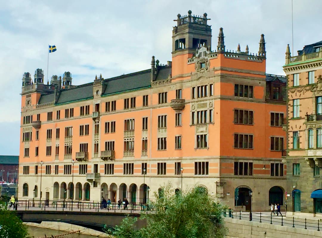 Rosenbad representerar en makt som i allt högre grad delas med EU. Foto: Malin Nordstrand