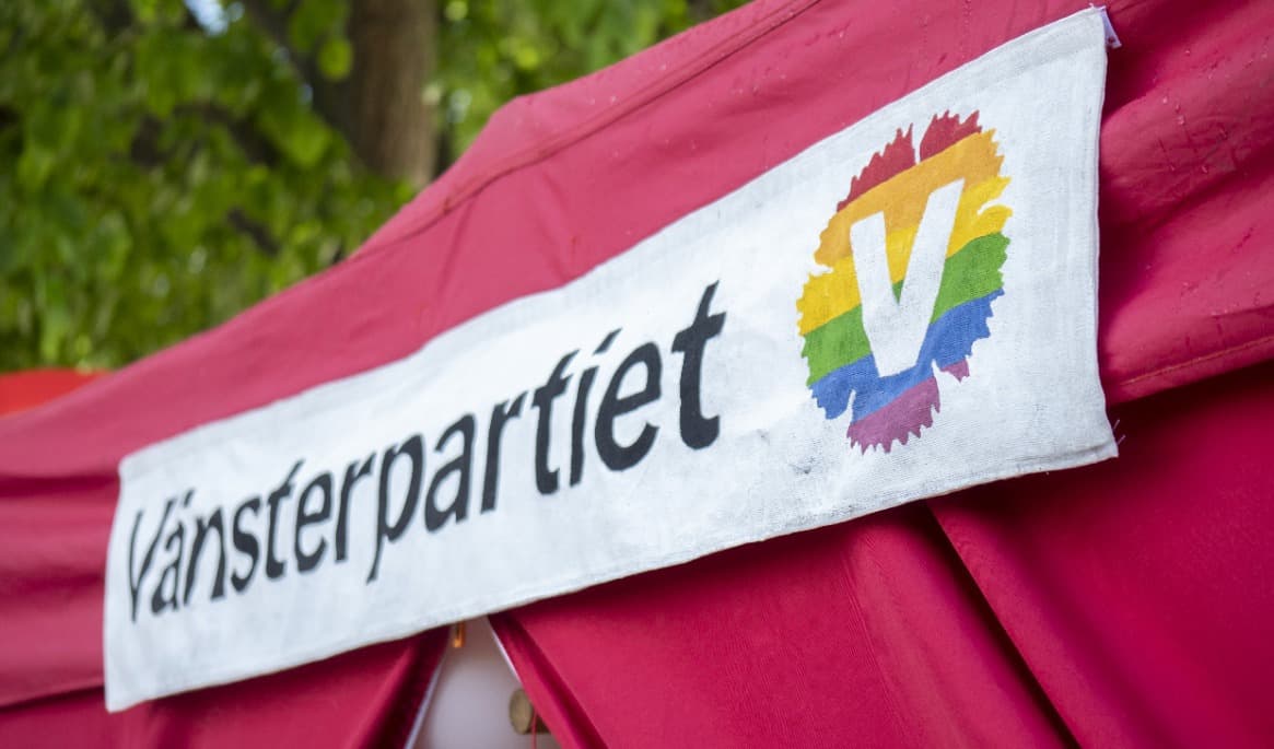 En V-politiker i Västsverige har hamnat i blåsväder efter att det har uppdagats att han har hyllat terrororganisationen Hamas på sociala medier. Foto: Bilbo Lantto