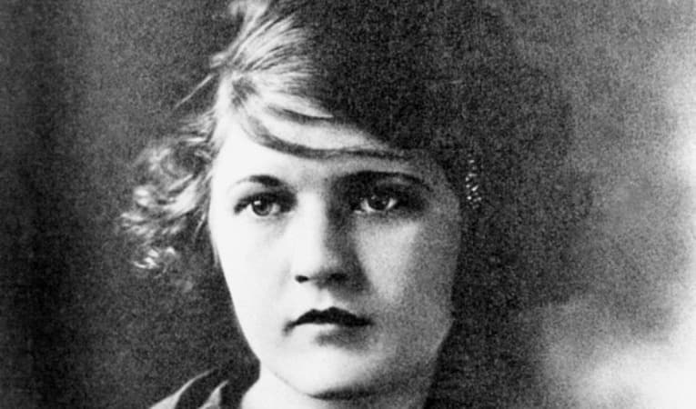 Zelda Fitzgerald föddes år 1900 i Montgomery, Alabama, och dog 1948 i en brand på ett mentalsjukhus i Asheville, North Carolina. Foto: Wikimedia Commons Foto: lorem