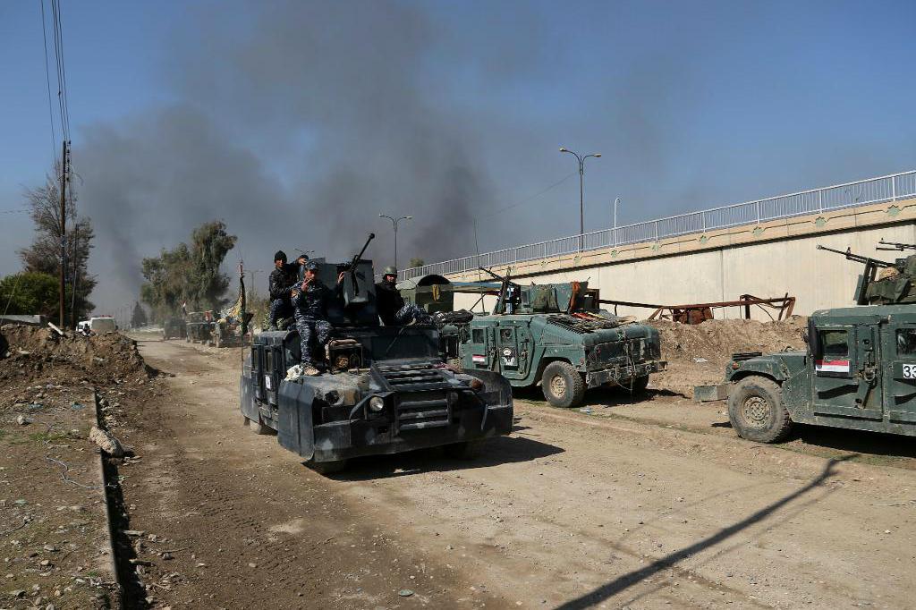 Irakiska säkerhetsstyrkor i Mosul. Foto: Khalid Mohammed/AP/TT-arkivbild