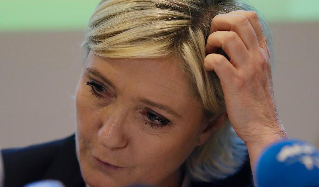 
Marine Le Pen har gjort sitt första offentliga framträdande efter valdagen för nästan två veckor sedan, då hon förlorade presidentvalet mot Emmanuel Macron. Foto: Hussein Malla/TT/AP-arkivbild                                            