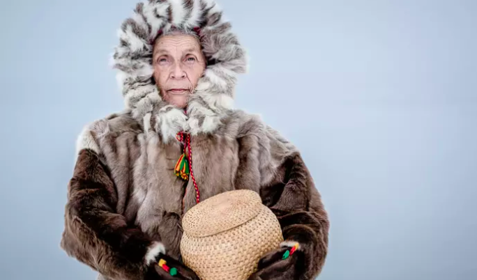 Maj Doris Rimpi i Parenjárgga. Foto: Carl-Johan Utsi