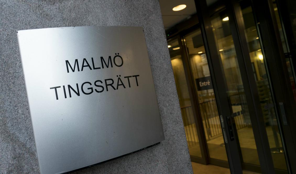 
Två män och två kvinnor pekas ut som huvudmän i ett omfattande assistansbedrägeri i Malmö. De har nu dömts till fängelse. Foto: Johan Nilsson/TT-arkivbild                                            