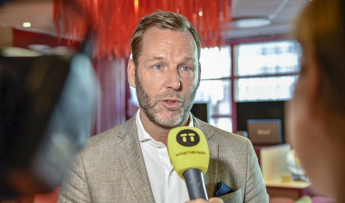 
Telias vd Johan Dennelind kommenterar bolagets delårsrapport och köp av Bonnier Broadcasting. Foto: Lisa Johansson/TT                                            