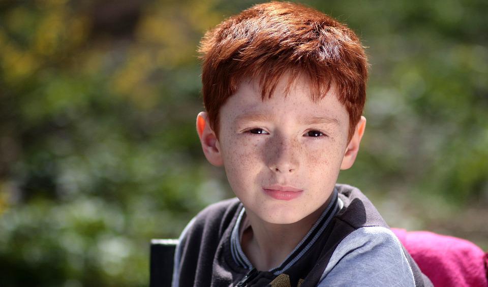 Petra Krantz Lindgren talar om varför ett barn kan tyckas bry sig enbart om sina egna behov, och vad man kan göra åt det.
Foto: Adina Voicu