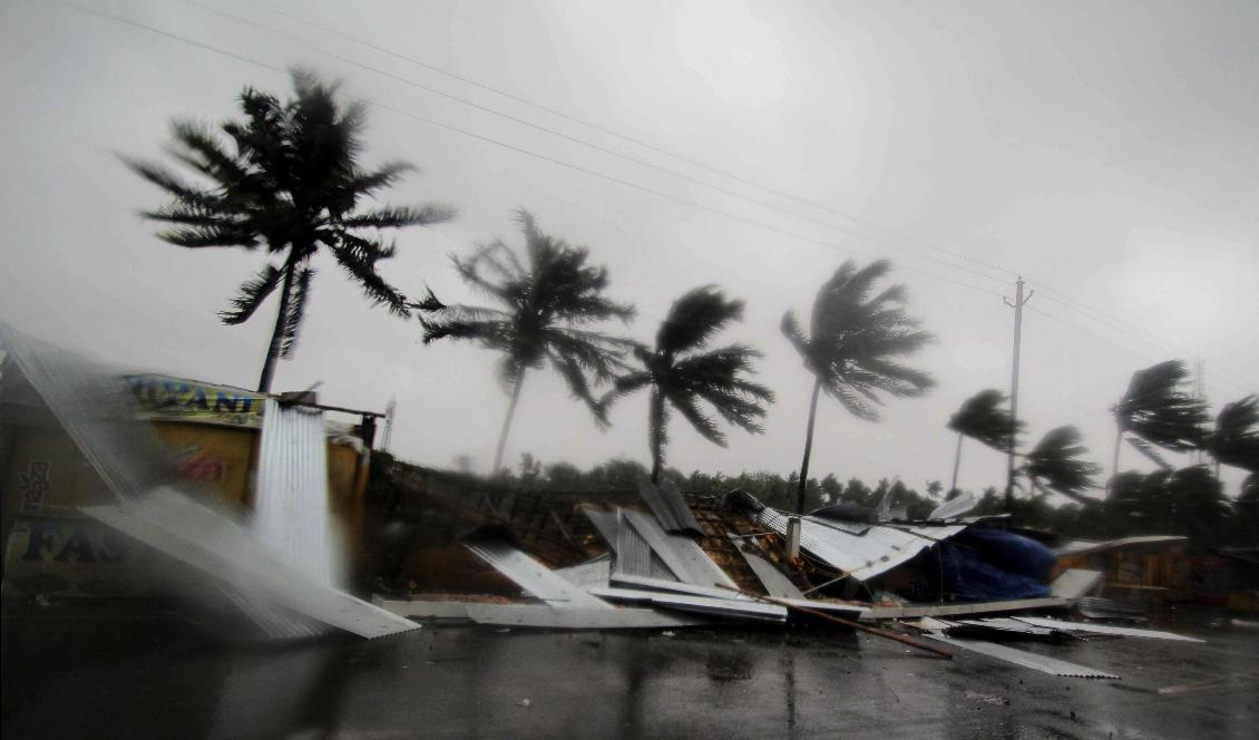 I maj drog cyklonen Fani in över den indiska delstaten Odisha. Nu förbereder sig Gujarat, på västkusten, för cyklonen Vayu. Foto: AP/TT-arkivbild