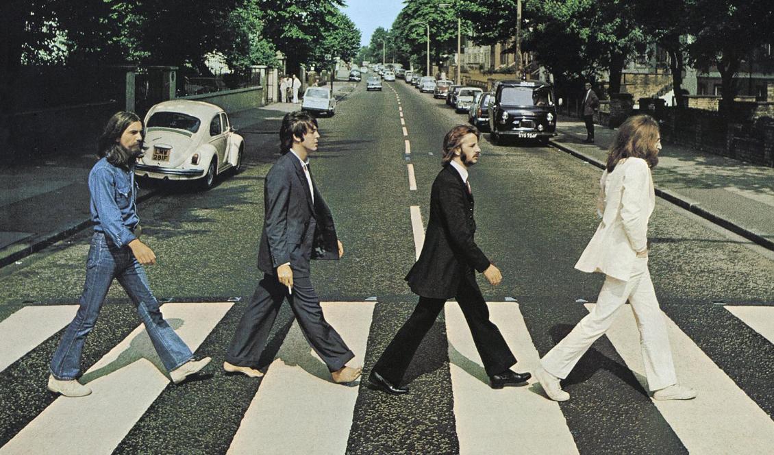 Den 8 augusti 1969 togs den ikoniska bilden på The Beatles: George Harrison, Paul McCartney, Ringo Starr och John Lennon. Foto: Iain Mcmillan/Reuters/TT