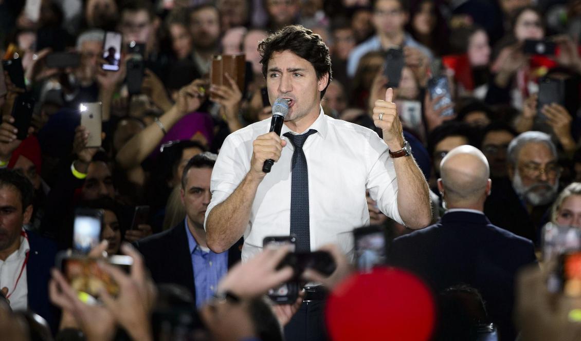 Justin Trudeau sitter kvar efter valet i Kanada. Foto: Sean Kilpatrick/AP/TT
