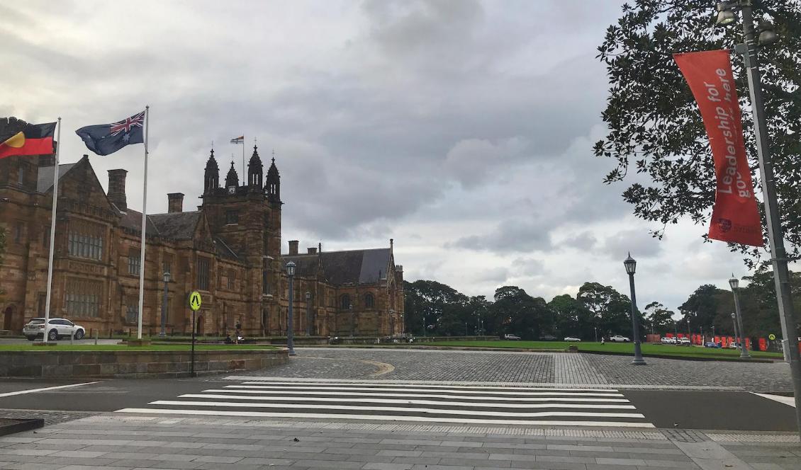 Det är tomt vid Sydney Univerisitys campus i coronatider. På universitetet går mer än 73 000 studenter. Foto: Gustav Sjöholm/TT