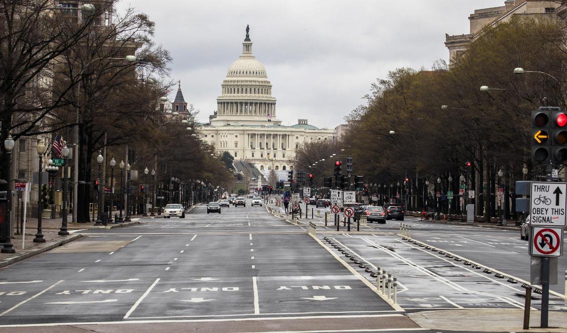 USA:s senat har godkänt ett enormt stimulanspaket. Foto: Manuel Balce Ceneta/AP/TT