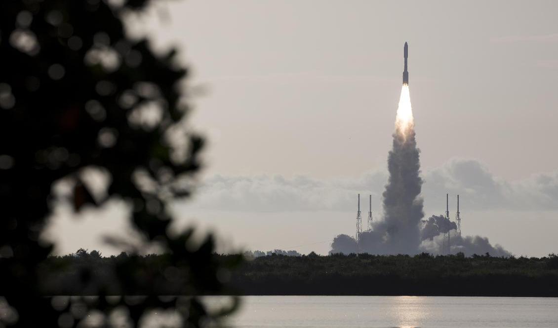 Rymdraketen från ULA – ett samarbete mellan Boeing och Lockheed Martin – lastad med Perseverance lyfter från Cape Canaveral i Florida. Foto: Joel Kowsky