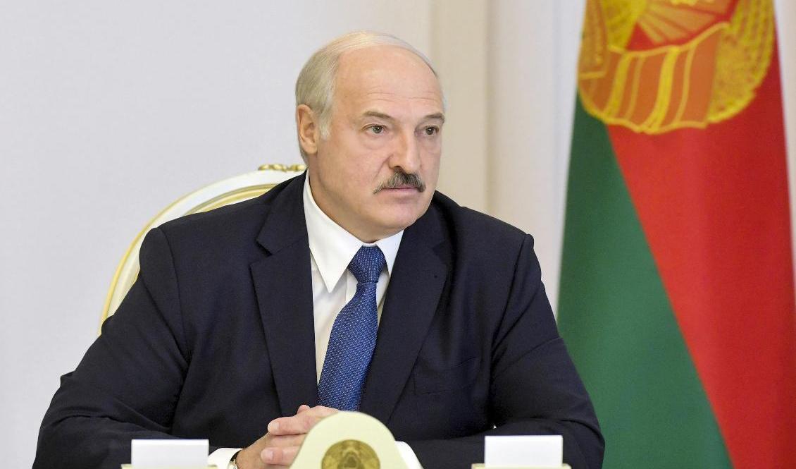 Belarus president under ett möte i Minsk i tisdags. Foto: Andrei Stasevich/AP/TT