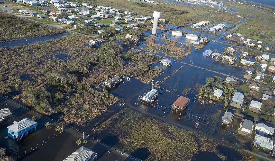 Översvämningar i Louisiana efter ovädrets framfart. Foto: Bill Feig/AP/TT