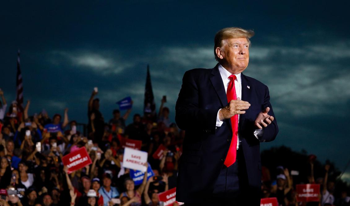 USA:s förre president Donald Trump anländer till mötet i Sarasota i Florida den 3 juli 2021. Foto: Eva Marie Uzcategui/Getty Images