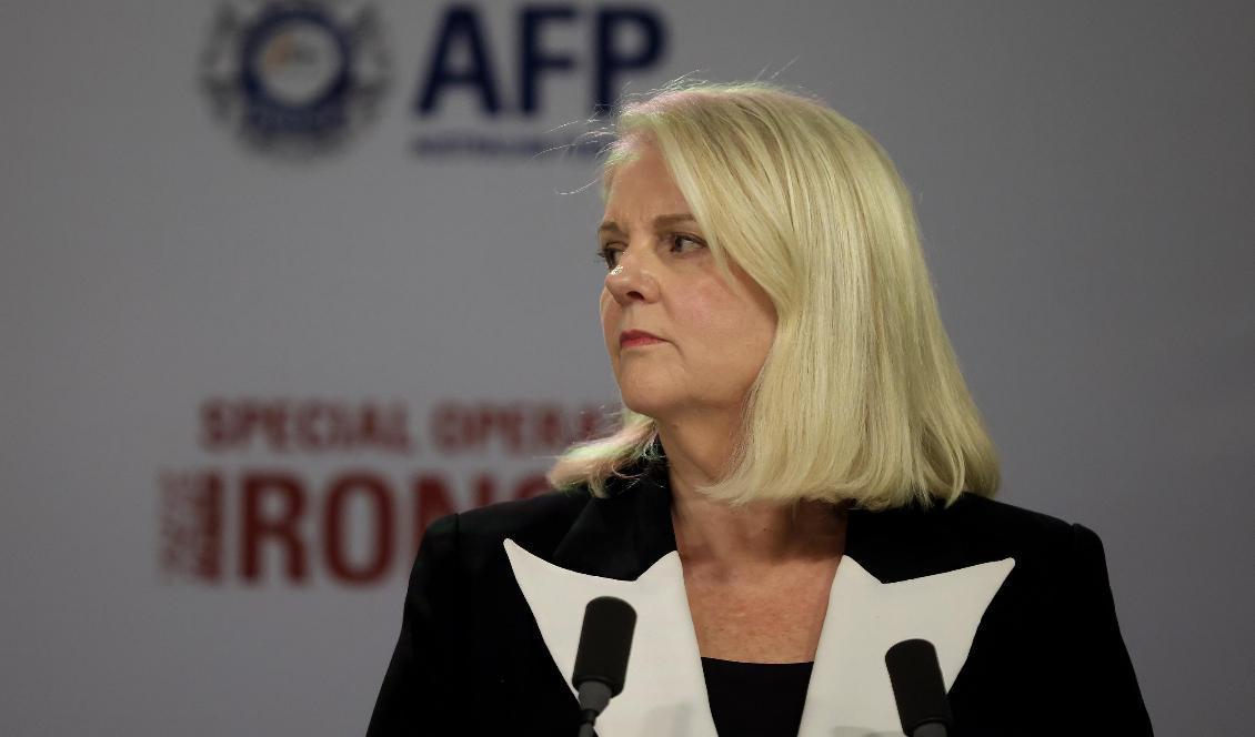 
Australiens inrikesminister Karen Andrews talar vid en presskonferens efter massgripanden i den så kallade Operation Ironside, den 8 juni 2021. Foto: Mark Evans/Getty Images                                            