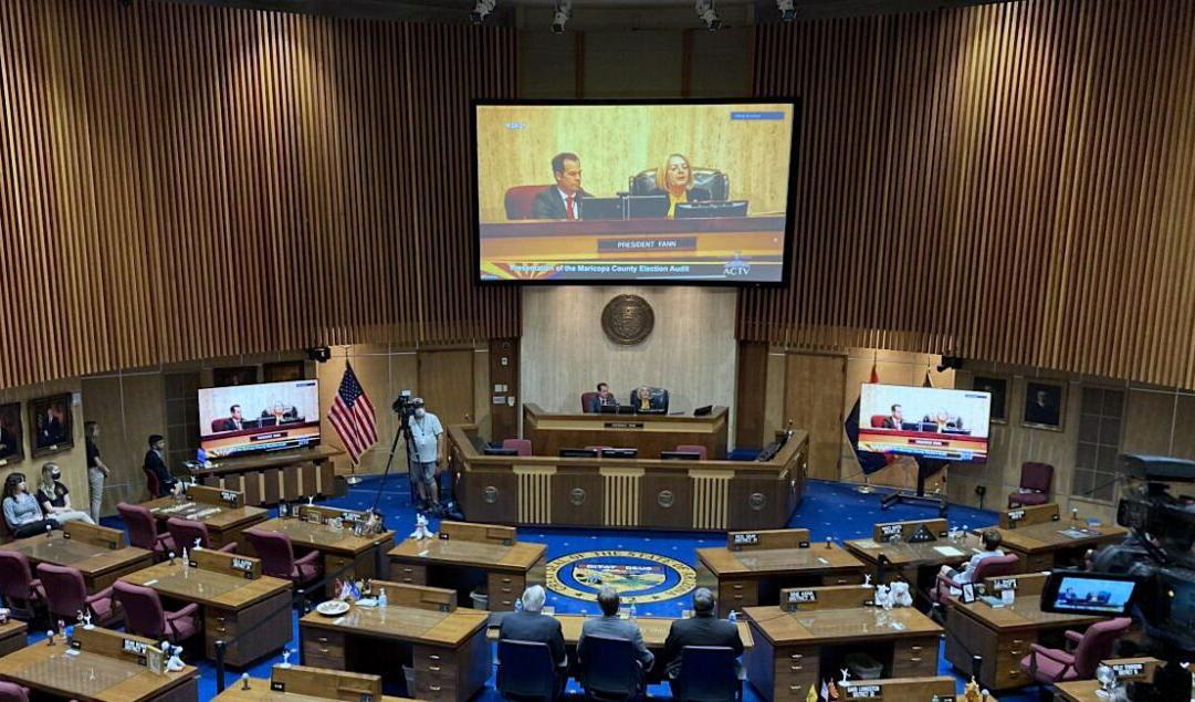 Senaten i Arizona har informerats om många misstänkta röster. Foto: Allan Stein