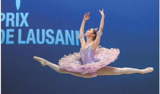 Prix de Lausanne är en internationell tävling öppen för unga dansare i åldern 15 till 18 år som ännu inte är proffs. Foto: Fabrice Coffrini/AFP via Getty Images