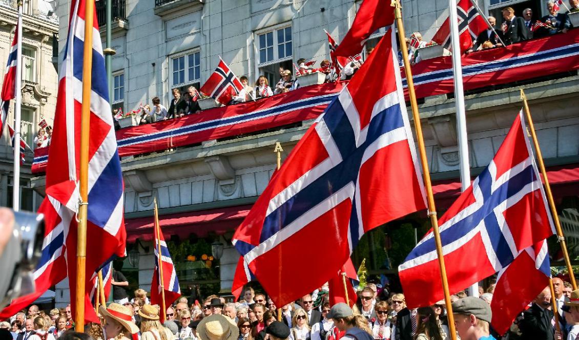 Det är dags att vi i Sverige kan säga som i Norge ”Ja, vi älskar detta land”. Foto: Shutterstock
