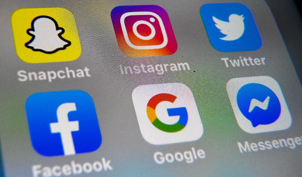 Sociala medier-konton som främjar en ”västerländsk bild” och är emot Kina, Ryssland och Iran har stängts ner. Foto: Denis Charlet/AFP via Getty Images