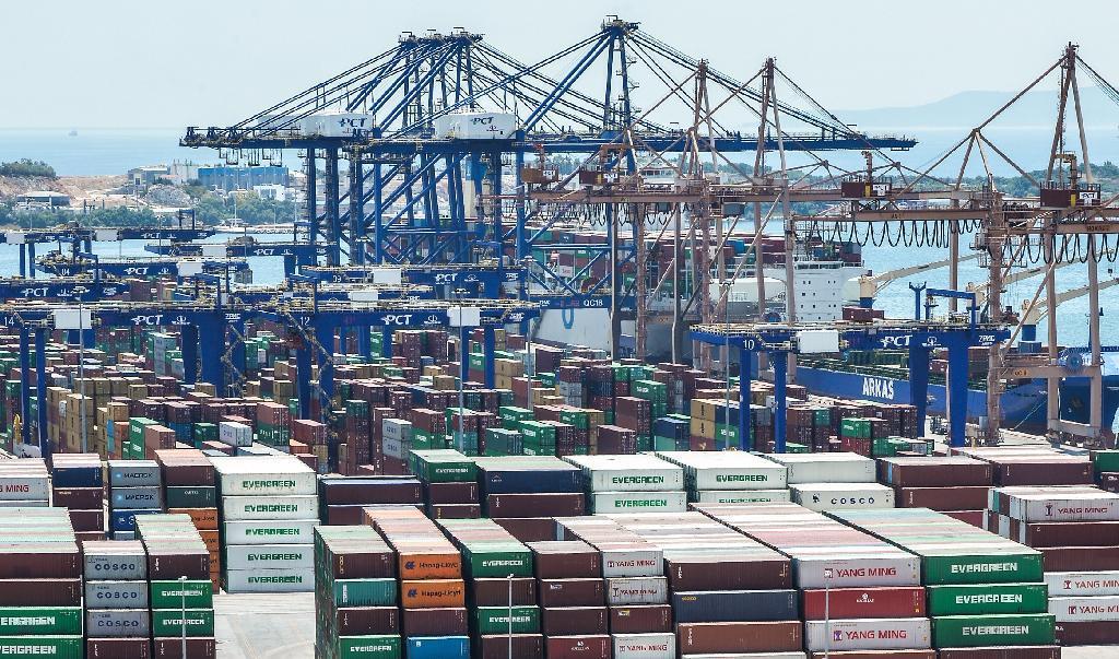 Containerhamnen i grekiska Piraeus har blivit en symbol för Kinas globala framstötar. Foto: Andreas Solaro/AFP via Getty Images
