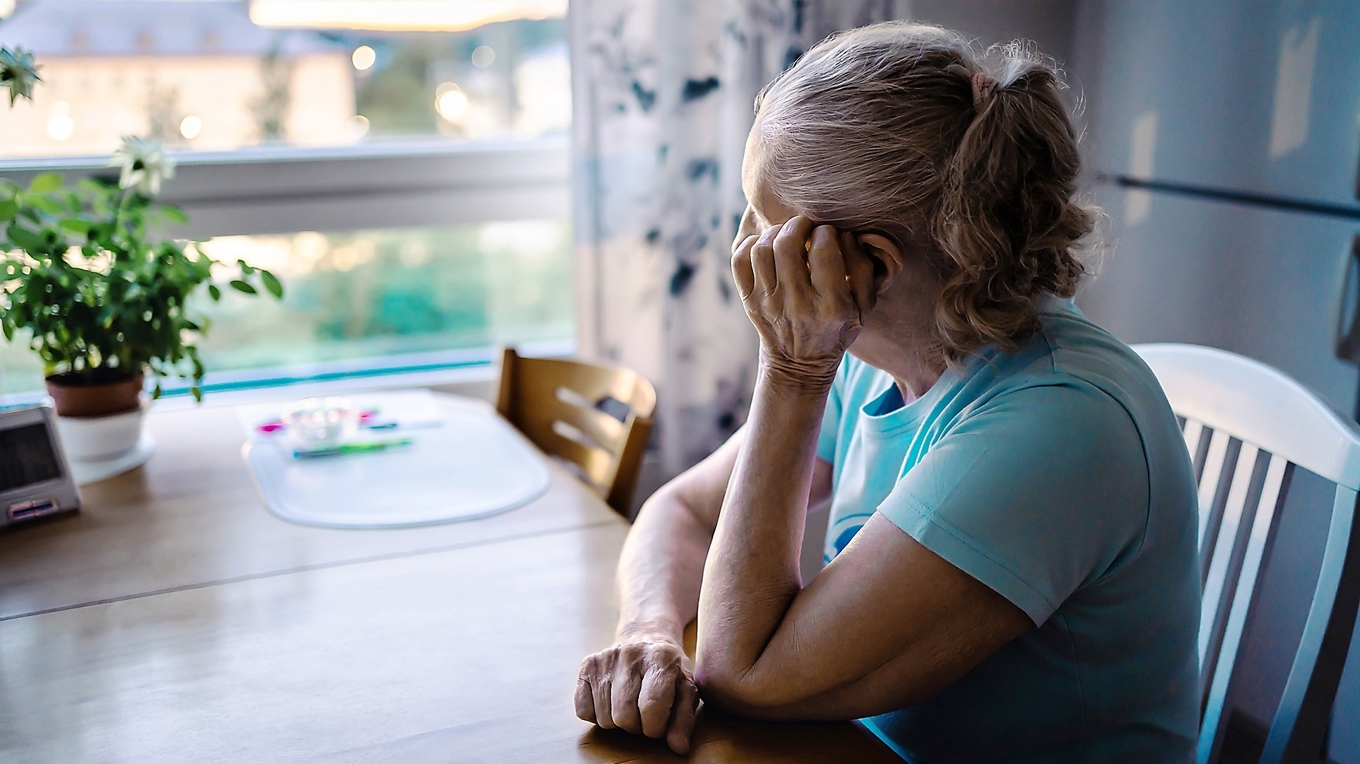 Vaskulär demens har ökat kraftigt runt om i världen och nu tror svenska och tyska forskare att det kan finnas en koppling till att bo nära stora vindkraftverk. Foto: Tero Vesalainen/Shutterstock