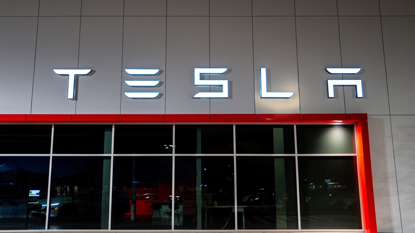 Biltillverkaren Tesla har nu vunnit sitt första mål mot IF Metall om medbestämmandelagen. Foto: Brandon Bell/Getty Images