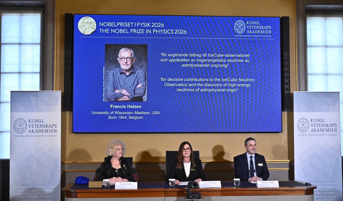 Francis Halzen tilldelas årets Nobelpris i fysik. Han är född 1944 i Tienen i Belgien och professor vid University of Wisconsin–Madison i USA. Foto: Christine Olsson/TT