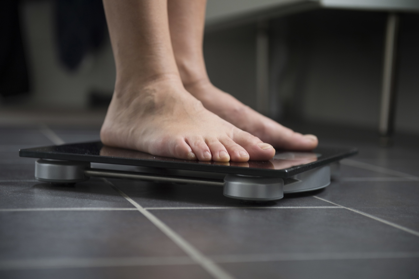 Vissa normalviktiga löper förhöjd risk för sjukdomar och tillstånd som brukar kopplas till övervikt. Forskare försöker hitta nya metoder för att ringa in gruppen. Arkivbild. Foto: Fredrik Sandberg/TT